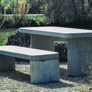 Sitzbank Botano Esche ohne Lehne Fuss aus Beton grau gestrahlt